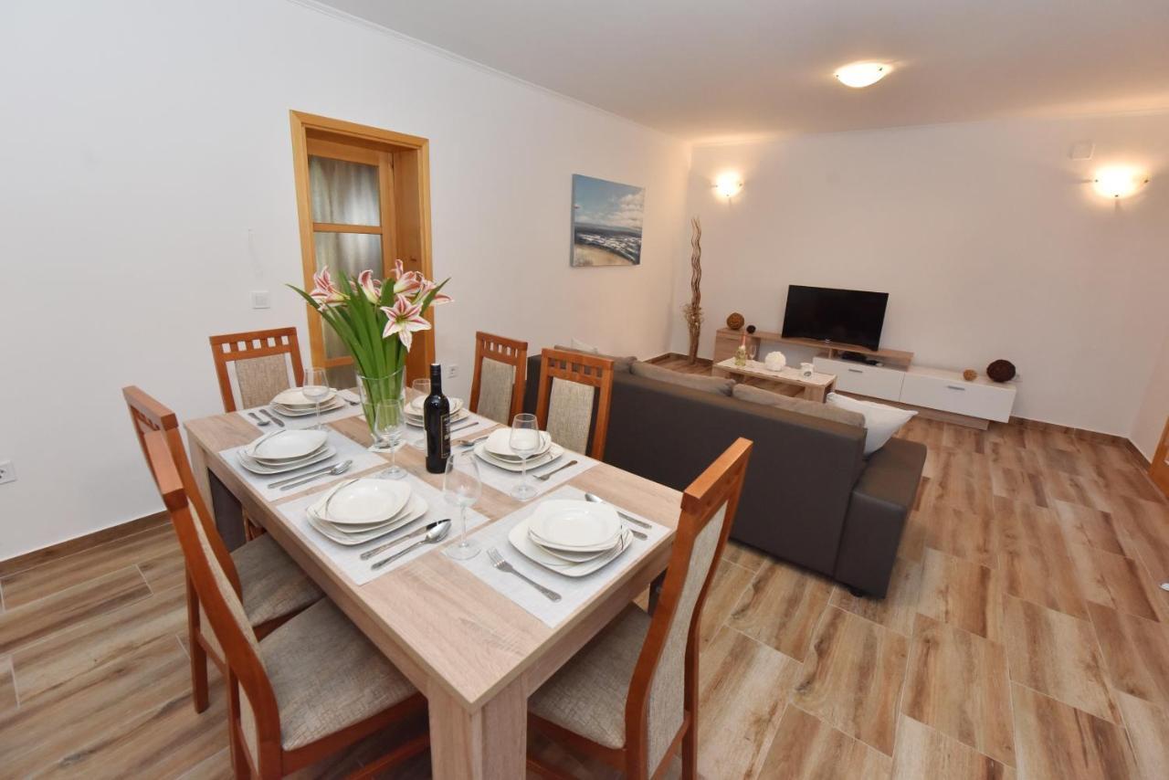 Appartamento Lea Šibenik Esterno foto