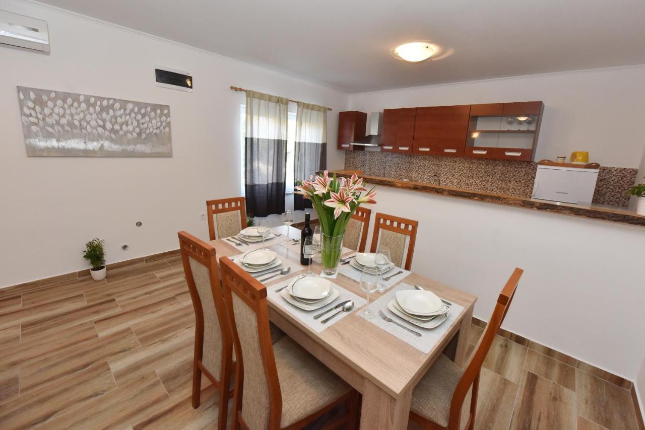 Appartamento Lea Šibenik Esterno foto