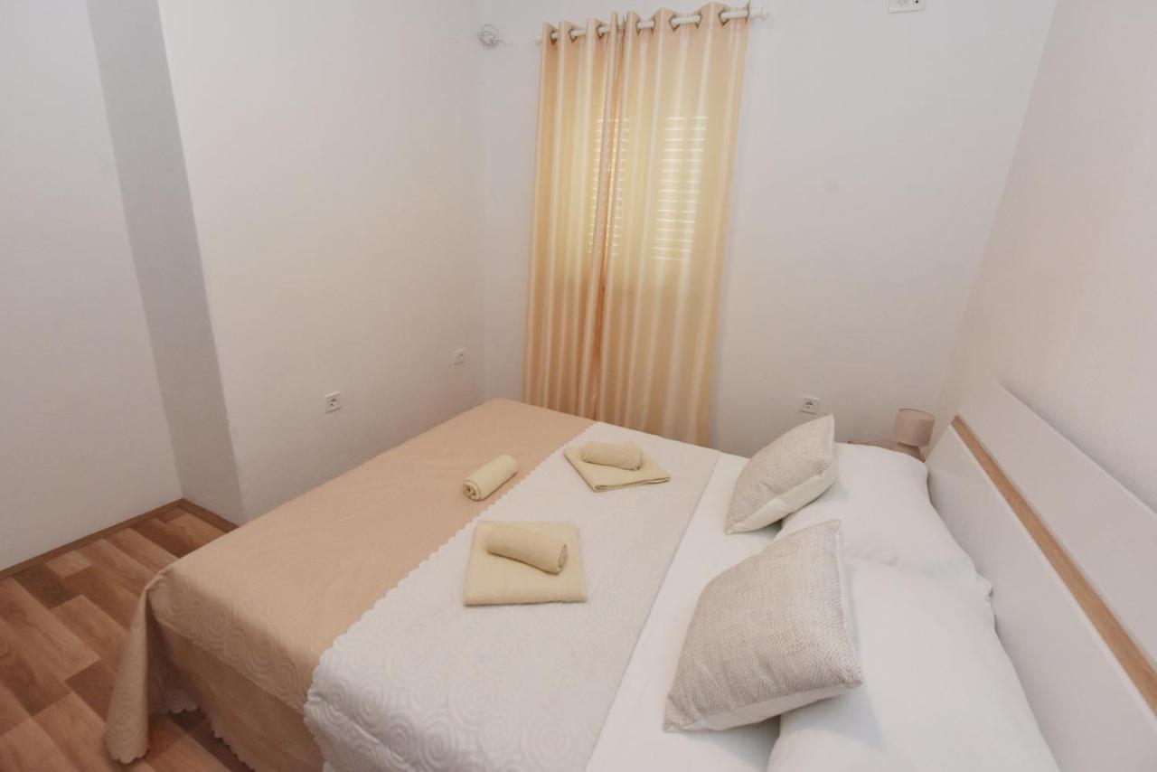 Appartamento Lea Šibenik Esterno foto